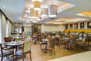 Restoran atau tempat lain untuk makan di ANEW Hotel Capital Pretoria