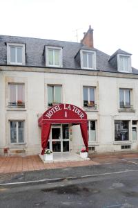 Gallery image of Hotel La Tour in Sully-sur-Loire