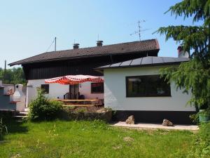 The building in which the holiday home is located