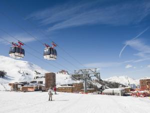 Gallery image of Appartement La Plagne, 2 pièces, 4 personnes - FR-1-455-122 in La Plagne