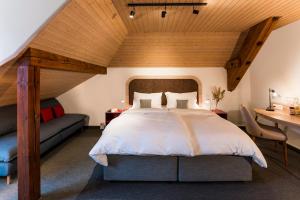 Letto o letti in una camera di KONCEPT HOTEL Löie
