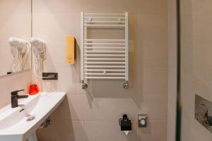 Een badkamer bij Narva Hotell
