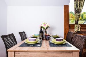 Φωτογραφία από το άλμπουμ του Apartman TULANIE 62 Kamzik Donovaly 2 IZBOVY Mezonet Deluxe parkovanie v podzemnej garáži ZDARMA σε Donovaly