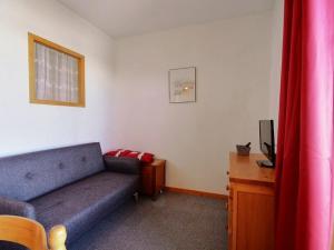 Appartement Plagne 1800, 2 pièces, 4 personnes - FR-1-455-112にあるシーティングエリア