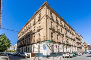 Gallery image of Pop Art , Sunny Apartment near Santa Cruz in Seville