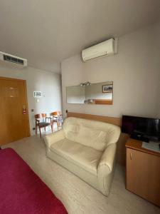 A seating area at Hotel Sant Celoni