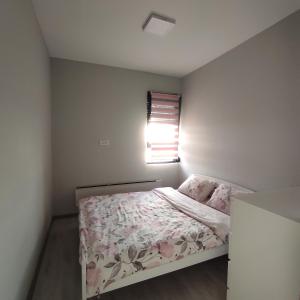 Rúm í herbergi á Apartman Riboškić Divčibare 2