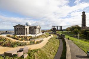 Gallery image of JOIVY Observatory House in Edinburgh