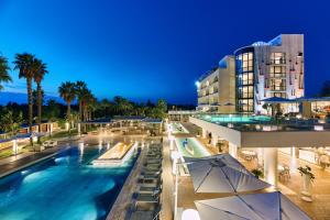 Bazén v ubytování Mec Paestum Hotel nebo v jeho okolí