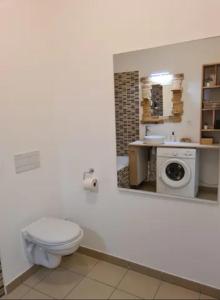 Kúpeľňa v ubytovaní Magnifique appartement neuf au centre d'Istres