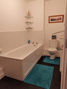 Gallery image of Cosy Apartment with Balcony in Herne Bay