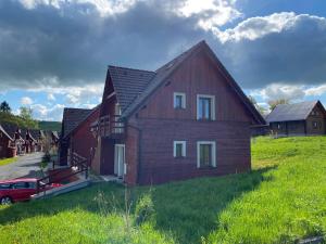 Budova, v ktorej sa apartmán nachádza