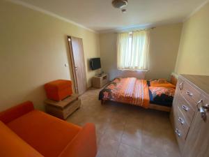 Posteľ alebo postele v izbe v ubytovaní Apartmány F - chata SVOBODĚNKA