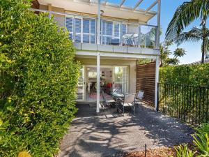 Gallery image of Pacific Blue Townhouse, 351/265 Sandy Point Road in Salamander Bay