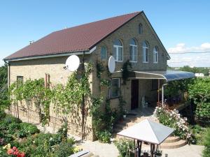 Gallery image of Guest House Kamenny Dom in Karolino-Buhaz
