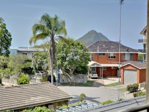Gallery image of The Domain Unit 2 19 Voyager Close in Nelson Bay