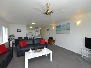 A seating area at Sundeck Unit 9 - Shoal Bay