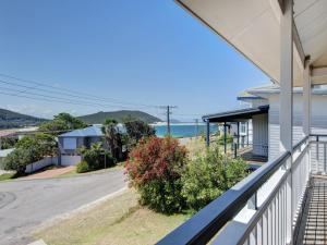 Gallery image of Surf Break Unit 10B Tuna Cresent Upstairs in Fingal Bay