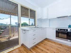 Gallery image of Victor Parade, Unit 3/2 in Shoal Bay