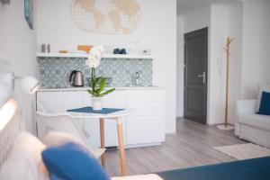 A seating area at Rába Apartman House