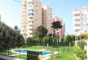 A garden outside Family friendly patio and poolview