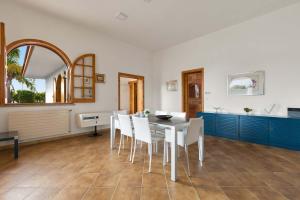 Posedenie v ubytovaní Villa Sorriso by BarbarHouse