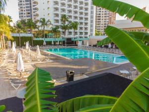 Bazén v ubytování Hotel Rosamar nebo v jeho okolí
