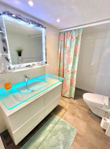 Ванная комната в CHALET ROMANTICA Carpe Diem BEST VIEW BEST LOCATION