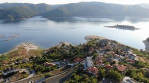 Bird's-eye view ng Trifon Zarezan Family Hotel