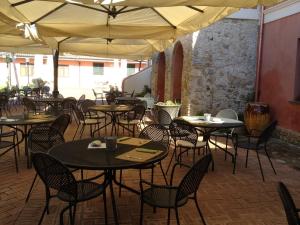 ห้องอาหารหรือที่รับประทานอาหารของ Agriturismo La Casa Di Botro