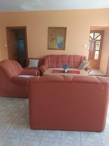 Fotografia z galérie ubytovania Barbara Apartmanház v destinácii Kehidakustány