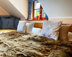 Ліжко або ліжка в номері Hotel Na Dolině