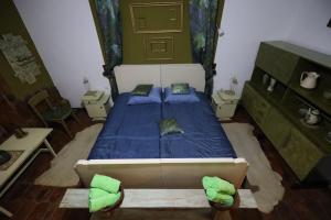 Postel nebo postele na pokoji v ubytování Etno kuća Teodora