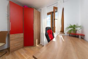 Fotografie z fotogalerie ubytování Luxury 3 Bedroom Apartment v destinaci Vrsar