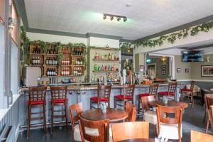 Lounge nebo bar v ubytování The Shurland Hotel Gym Spa + 14 fotografií