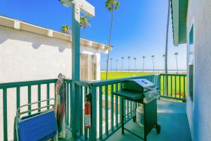En balkon eller terrasse på Blue Coast A