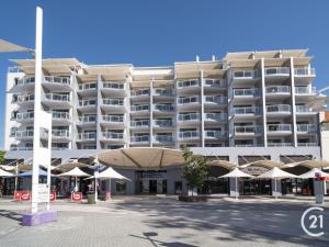 Gallery image of The Oaks Waterfront Resort Unit 302 in The Entrance