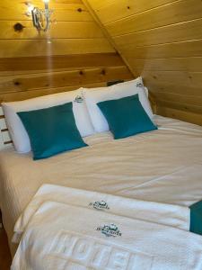 Postel nebo postele na pokoji v ubytování Luxury Villa HORSE RIVER