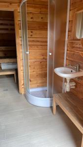 Koupelna v ubytování Nature Getaway Holiday Home + 29 fotografií