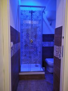 Ванна кімната в Chiarini22 Apartments