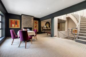 Χώρος καθιστικού στο St Andrews Hotel and Spa