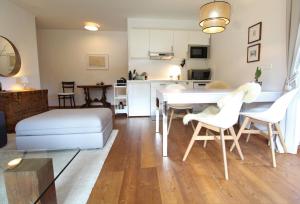Kuchnia lub aneks kuchenny w obiekcie DOLCEVITA - Family Aparment 300 m from ski slope