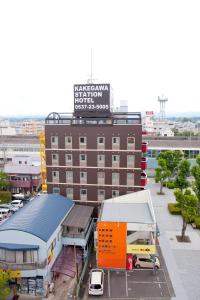 Budova, kde se hotel nachází + 18 fotografií