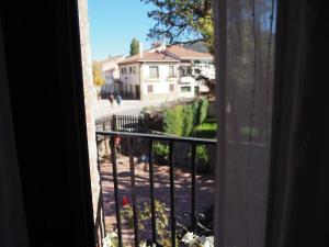 A balcony or terrace at La Casa de los Abuelos Valentín
