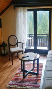 Posezení v ubytování Apartment Tarski konaci