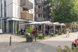 Hostia v ubytovaní Metro Wilanowska Comfortable Apartment