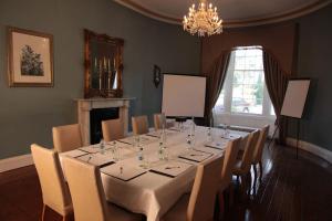 Poslovni prostori in/oz. konferenčna soba v nastanitvi Springfort Hall Hotel