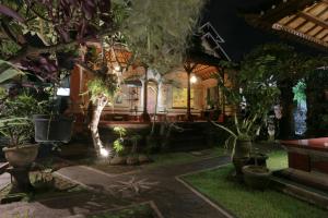 Zahrada ubytování Aru House Ubud
