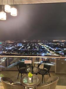 Balkón nebo terasa v ubytování Ksl D'esplanade Studio Apartment's 1