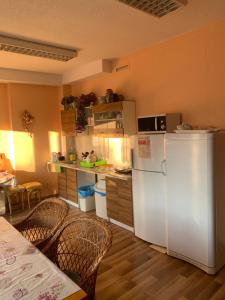 Η κουζίνα ή μικρή κουζίνα στο Tanie Noclegi Bartek